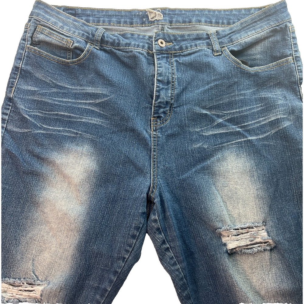 Be Girl Woman's Capri Size 22 With W44 L25‎ Blue Denim Stretch Distressed